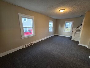 423 Cypress Ave in Akron, OH - Building Photo - Building Photo