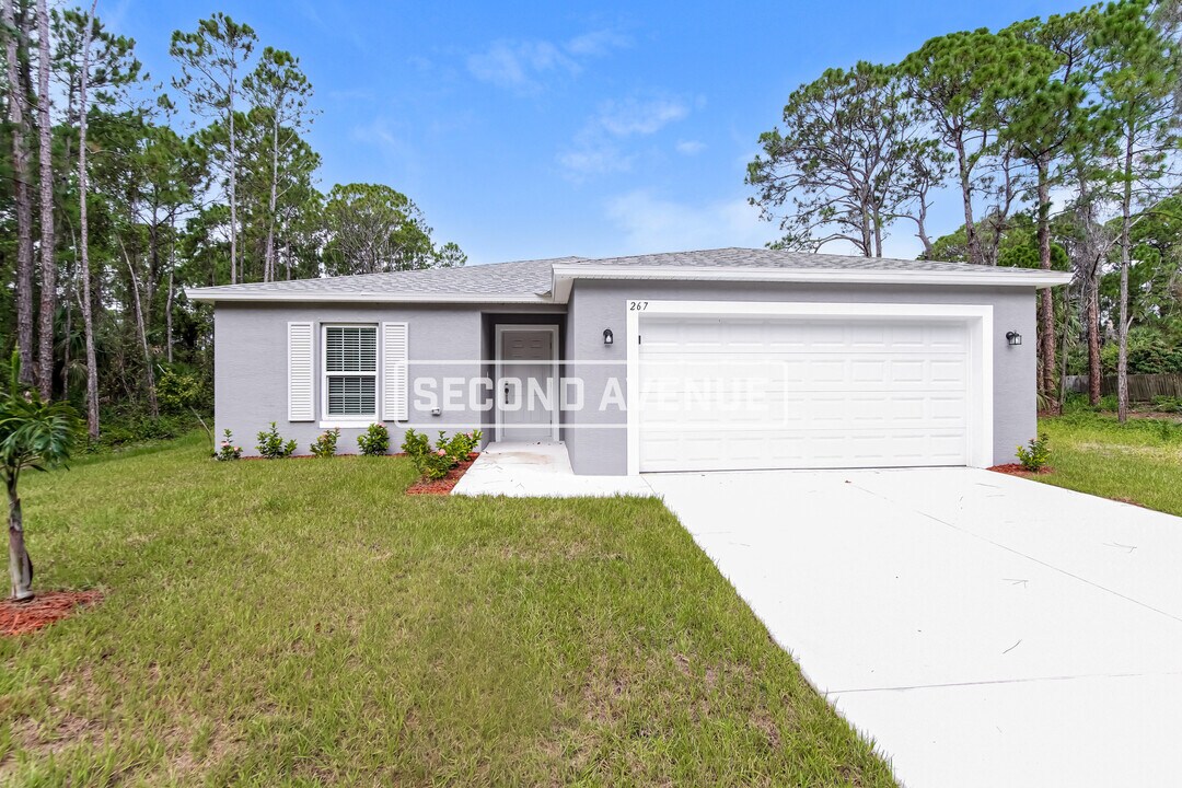 267 Saybrook Rd SW in Palm Bay, FL - Building Photo