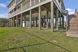 205 Rue Orleans St in Baytown, TX - Building Photo - Building Photo