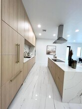 2150 SW 46th Ct in Fort Lauderdale, FL - Building Photo - Building Photo