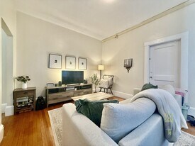 1477 Beacon St, Unit 37 in Brookline, MA - Building Photo