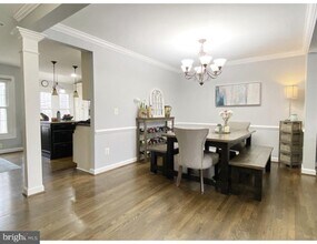 7404 Heatherfield Ln in Alexandria, VA - Building Photo - Building Photo