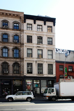 305 Canal St in New York, NY - Building Photo - Building Photo