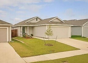 1627 Cattle Dr Ln in Crandall, TX - Building Photo