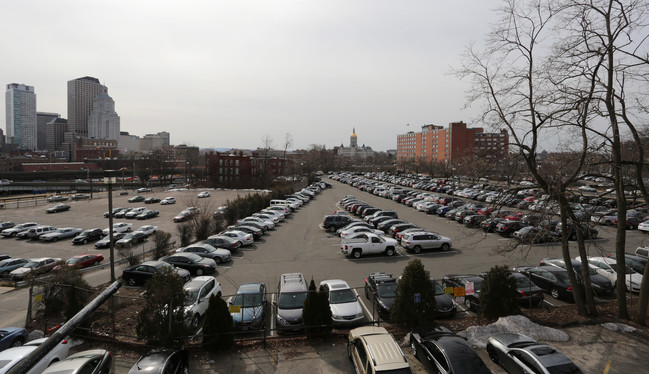 79 Myrtle St in Hartford, CT - Foto de edificio - Building Photo