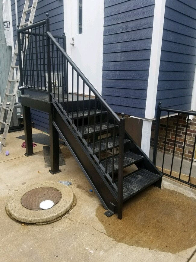 2702 N Wilton Ave in Chicago, IL - Building Photo - Building Photo