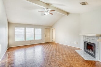 19323 Bristlestar Dr in Katy, TX - Building Photo - Building Photo