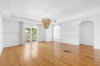 1415 Sunset Harbour Dr in Miami Beach, FL - Building Photo - Building Photo