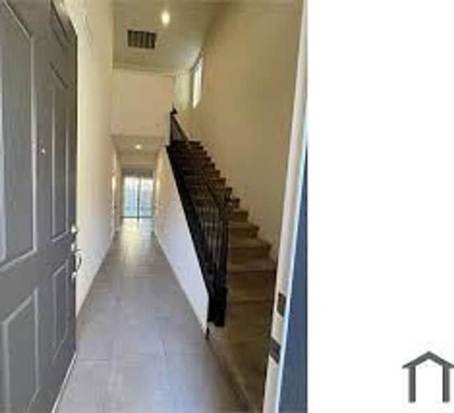 2562 Legacy Dr in Clovis, CA - Building Photo - Building Photo