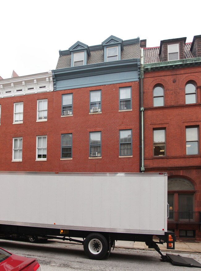 Park Avenue Apartments in Baltimore, MD - Foto de edificio - Building Photo