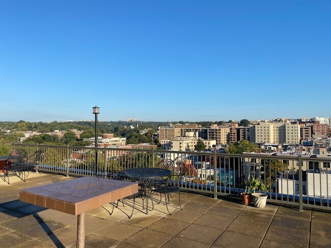 1280 21st St NW in Washington, DC - Building Photo - Building Photo