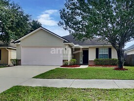 8227 Stelling Dr in Jacksonville, FL - Building Photo