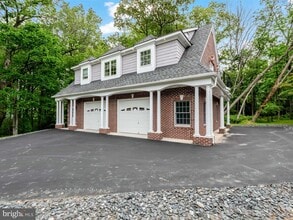 26074 Sotterley Heights Rd in Hollywood, MD - Building Photo - Building Photo