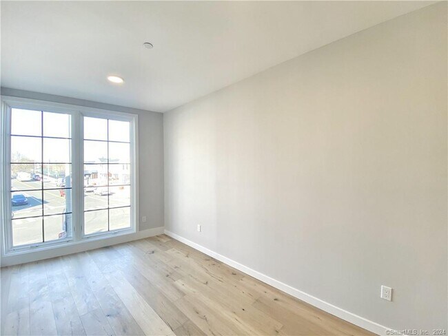 51 Wall Street, Unit 3 in Norwalk, CT - Building Photo - Building Photo