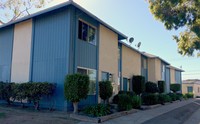 Terrace Apartments in Oxnard, CA - Building Photo - Building Photo