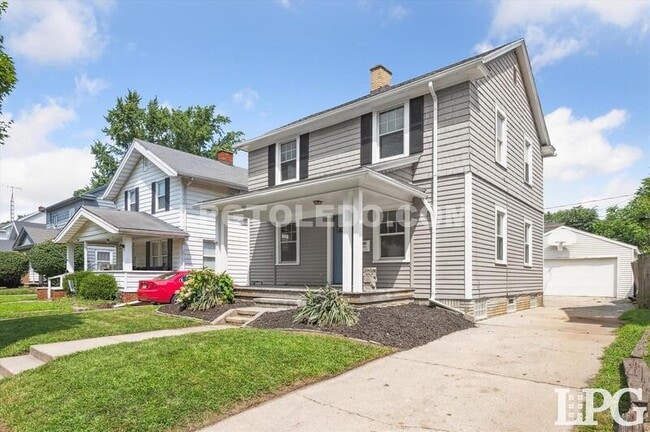 4318 Commonwealth Ave in Toledo, OH - Building Photo - Building Photo