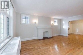 163 Highbourne Rd in Toronto, ON - Building Photo - Building Photo