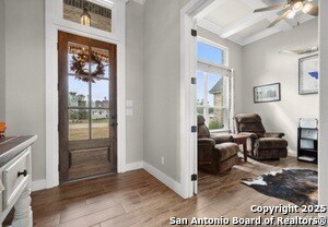 451 Stone Lp in Castroville, TX - Building Photo - Building Photo