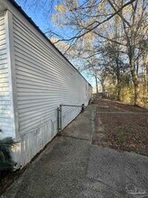2866 Pine Forest Rd in Gonzalez, FL - Building Photo - Building Photo