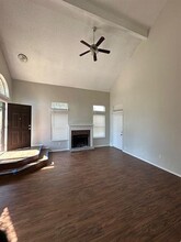 1103 Cherrytree Dr in Arlington, TX - Building Photo - Building Photo