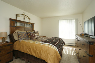 Flatirons Park Apartments in Broomfield, CO - Foto de edificio - Interior Photo