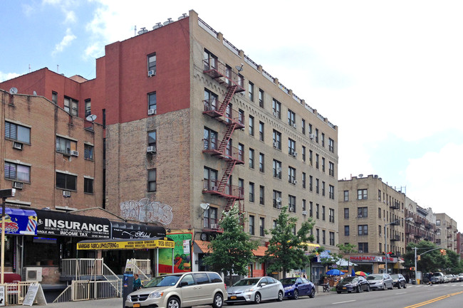 2-12 Sickles St in New York, NY - Building Photo - Building Photo