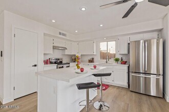 5971 W Venus Way in Chandler, AZ - Building Photo - Building Photo