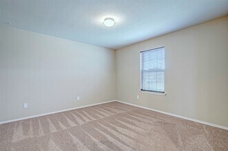 120 Abelia Dr in Rockwall, TX - Foto de edificio - Building Photo