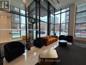 180 George St in Ottawa, ON - Building Photo - Building Photo