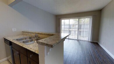 5515 Gaston Ave in Dallas, TX - Building Photo - Building Photo