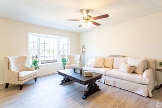 161 Redon Cir in Webster, NY - Building Photo - Building Photo