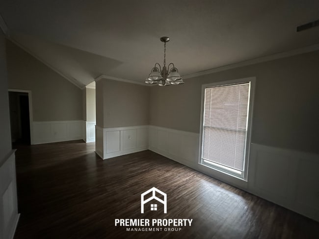 968 Boones Hollow Dr in Memphis, TN - Building Photo - Building Photo