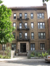 1421 53rd St in Brooklyn, NY - Building Photo - Building Photo