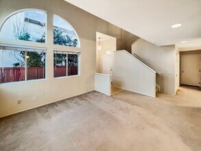 593 Via Armado in Chula Vista, CA - Building Photo - Building Photo