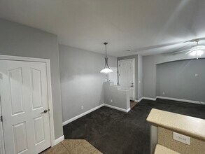 1109 Tropical Star Ln in Henderson, NV - Building Photo - Building Photo