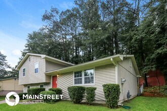 2256 Cherokee Valley Cir in Lithonia, GA - Building Photo - Building Photo