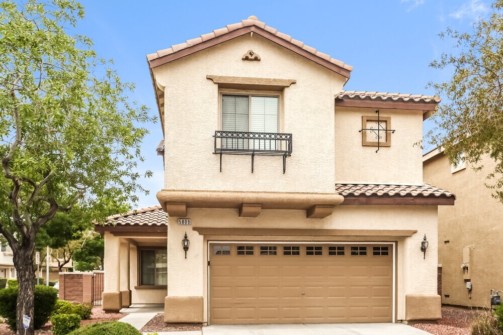 5809 Magic Oak St in North Las Vegas, NV - Building Photo