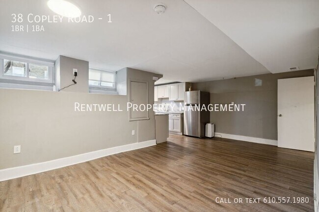 38 Copley Rd in Upper Darby, PA - Building Photo - Building Photo