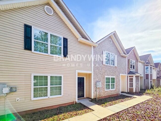 8590 Webb Rd in Riverdale, GA - Building Photo - Building Photo