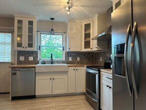 205 Muse Dr in Winchester, VA - Building Photo - Building Photo
