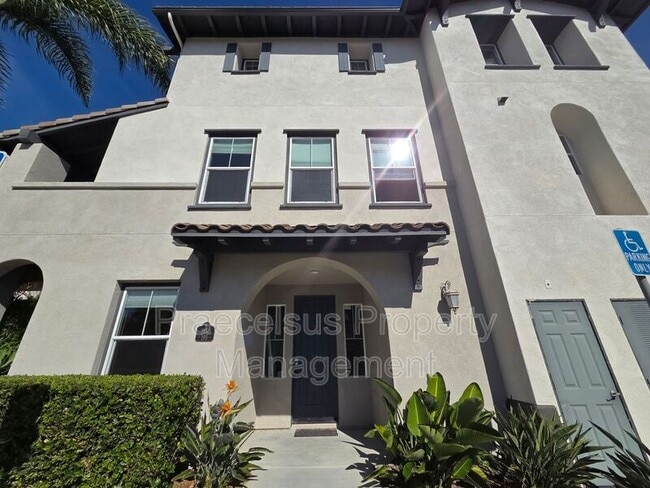 2151 Cherry Blossom Ct in Chula Vista, CA - Building Photo - Building Photo