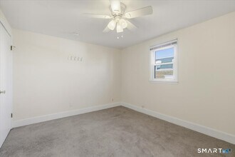 194 Cherry St in Milford, CT - Building Photo - Building Photo