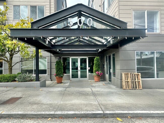 500 Aloha St in Seattle, WA - Building Photo - Building Photo