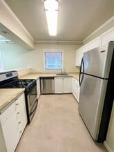 701 NE 28th Ave in Portland, OR - Building Photo - Building Photo