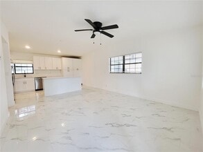 2511 Drake Dr in Orlando, FL - Building Photo - Building Photo