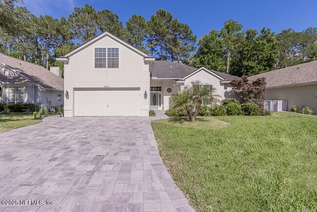 8543 Glenbury Ct N in Jacksonville, FL - Foto de edificio - Building Photo