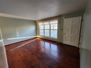 40 Frontier Trail in Fenton, MO - Building Photo - Building Photo