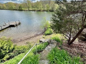 11 Bogus Hill Rd in New Fairfield, CT - Building Photo - Building Photo