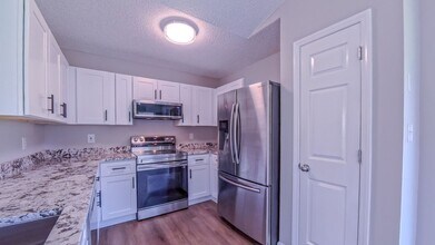 4928 Silverdene St in Raleigh, NC - Building Photo - Building Photo