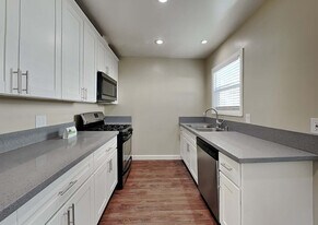 6953 Donna Ave in Los Angeles, CA - Building Photo